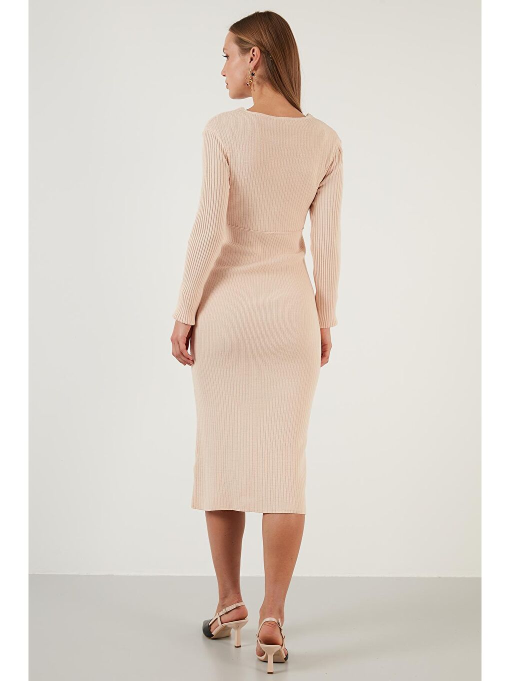 Bej V Yaka Fitilli Dar Kesim Triko Elbise 63622518-4