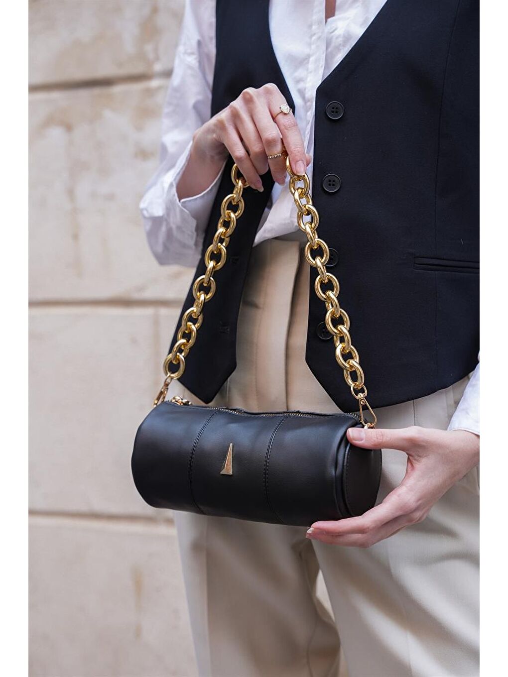 Zincir Askılı Silndir Çanta Siyah-2