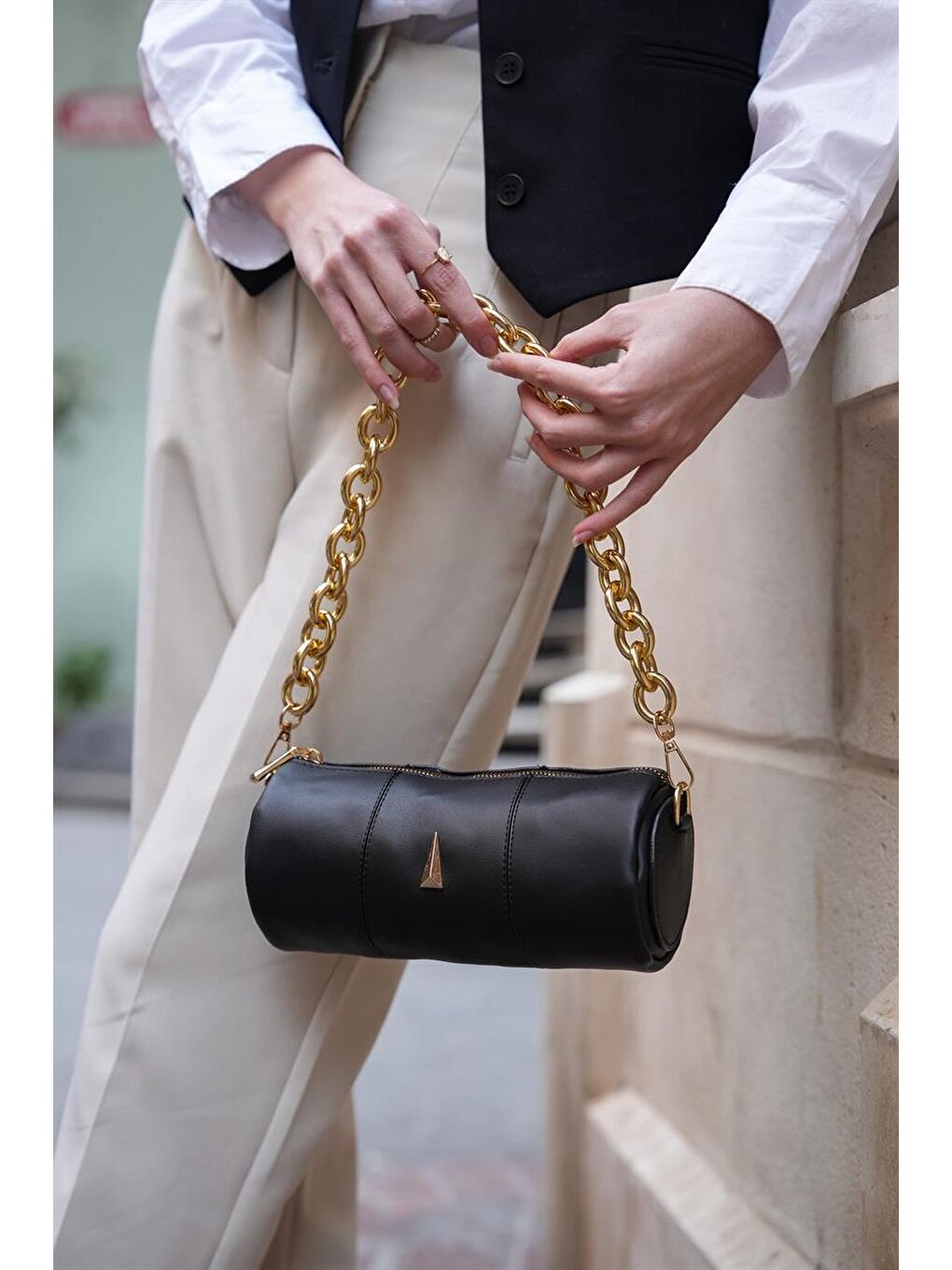 Zincir Askılı Silndir Çanta Siyah-4