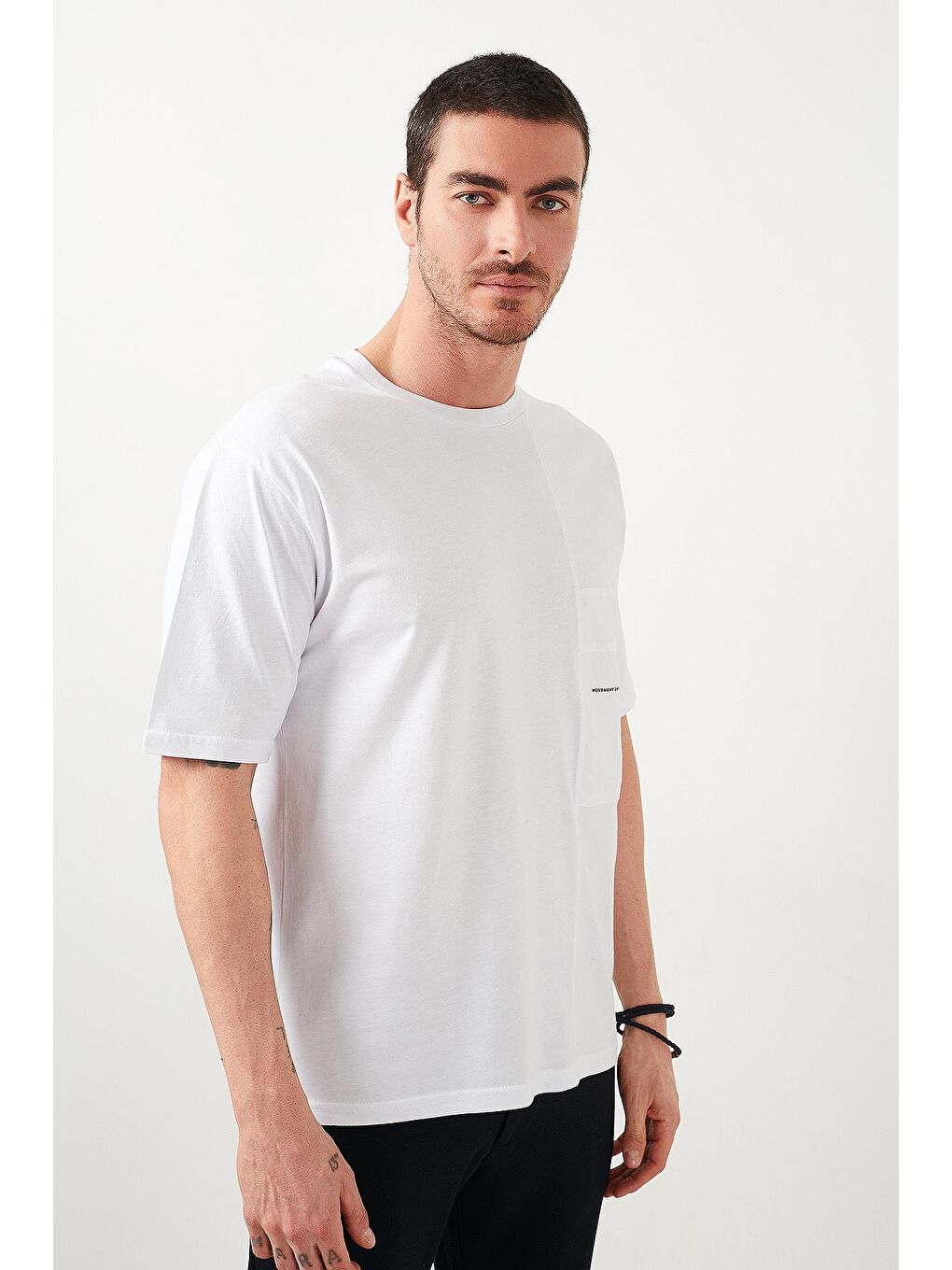 Beyaz Oversize Bisiklet Yaka %100 Pamuk Tişört 5721013-2