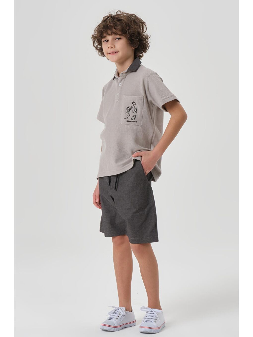 Gri Petek Kumaştan Üst Cep Baskı Detaylı Erkek Çocuk Alt Üst Takım-1