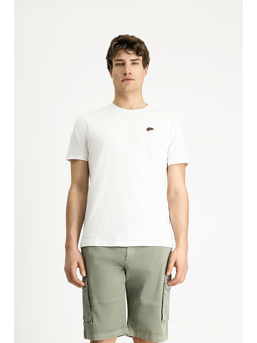 Beyaz Bisiklet Yaka Slim Fit Dar Kesim Baskılı Süprem Pamuk Tişört-3