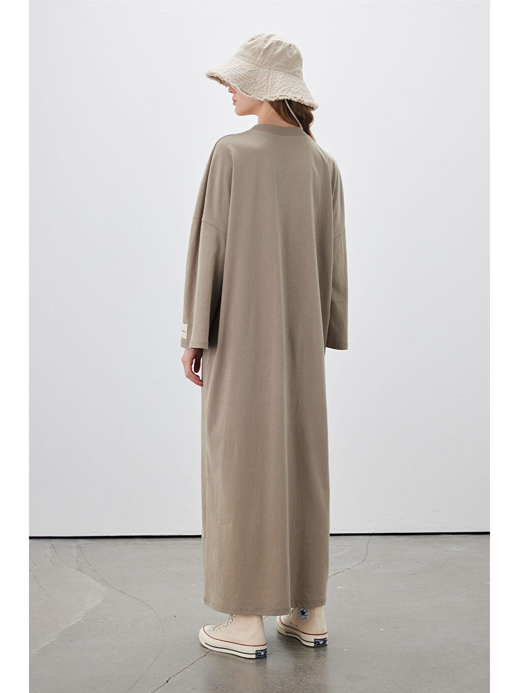 Bej Oversize Uzun Rahat Elbise Vizon-5