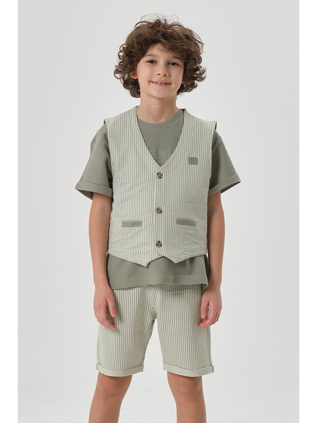 Yeşil Petek Kumaştan Baskı Detaylı Erkek Çocuk Alt Şort Üst Bisiklet Yaka T-shırt Yelek Takımı-1