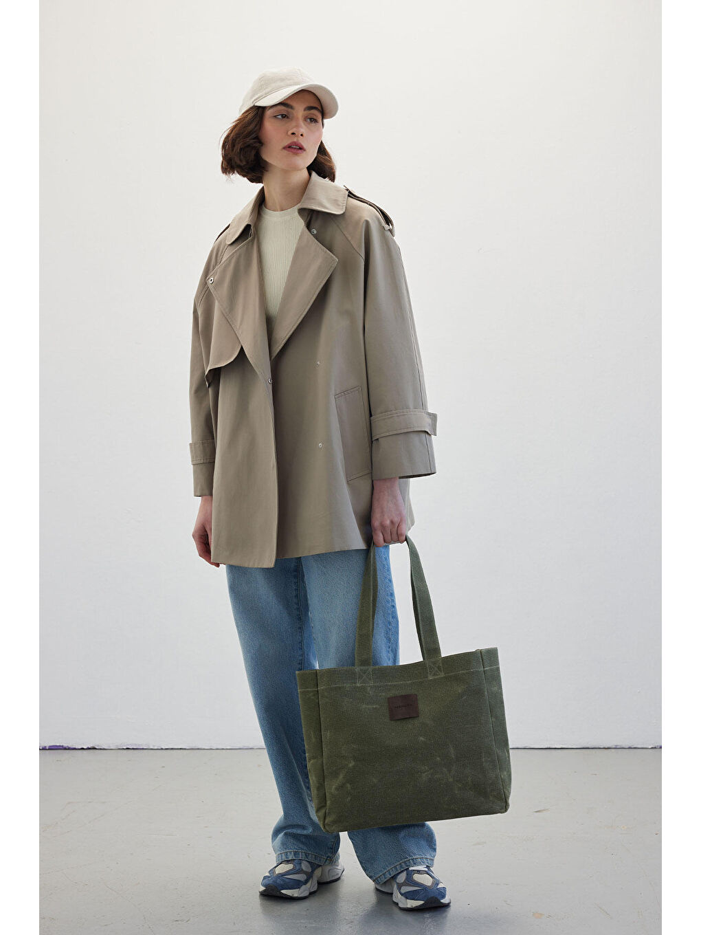 Yeşil Oversize Kısa Trençkot Çağla-2