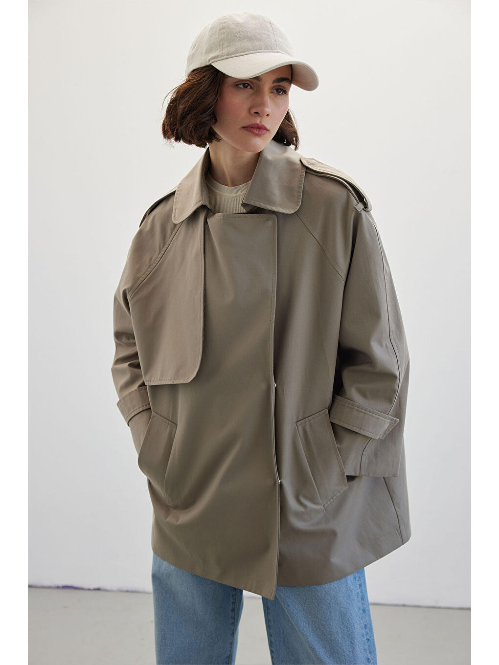 Yeşil Oversize Kısa Trençkot Çağla-5