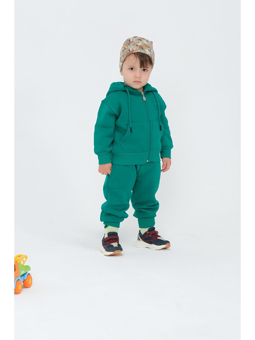 Yeşil Erkek Çocuk Kapüşonlu Eşofman Takımı