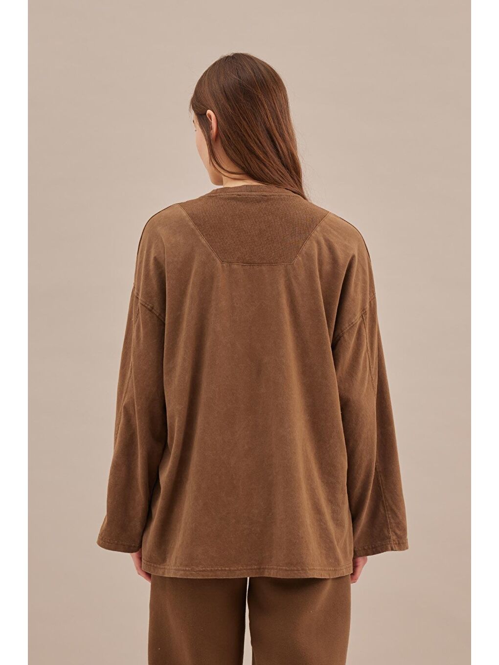 Soluk Efektli Oversize Sweatshırt Kahverengi-7