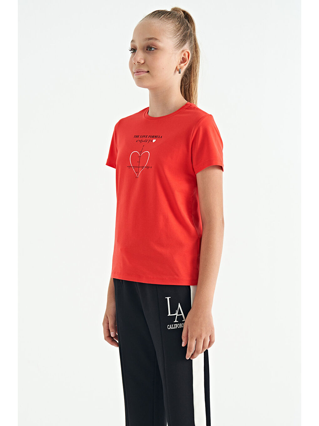 Kırmızı Fiesta O Yaka Baskı Detaylı Rahat Kalıp Kız Çocuk Tişört - 75129-4