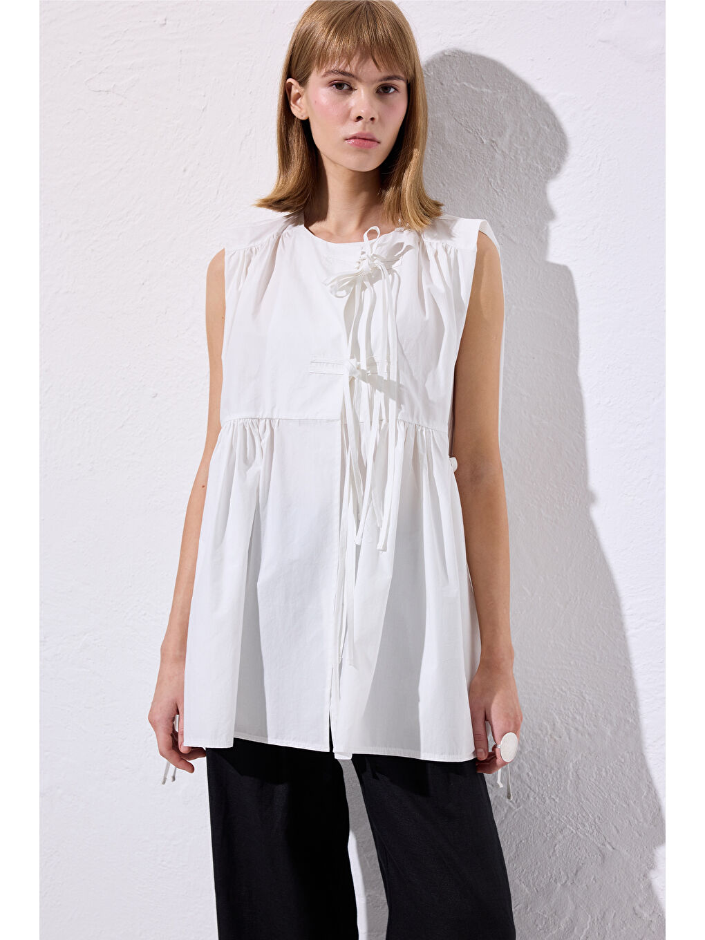 Bağcık Detaylı Yelek Ekru-4