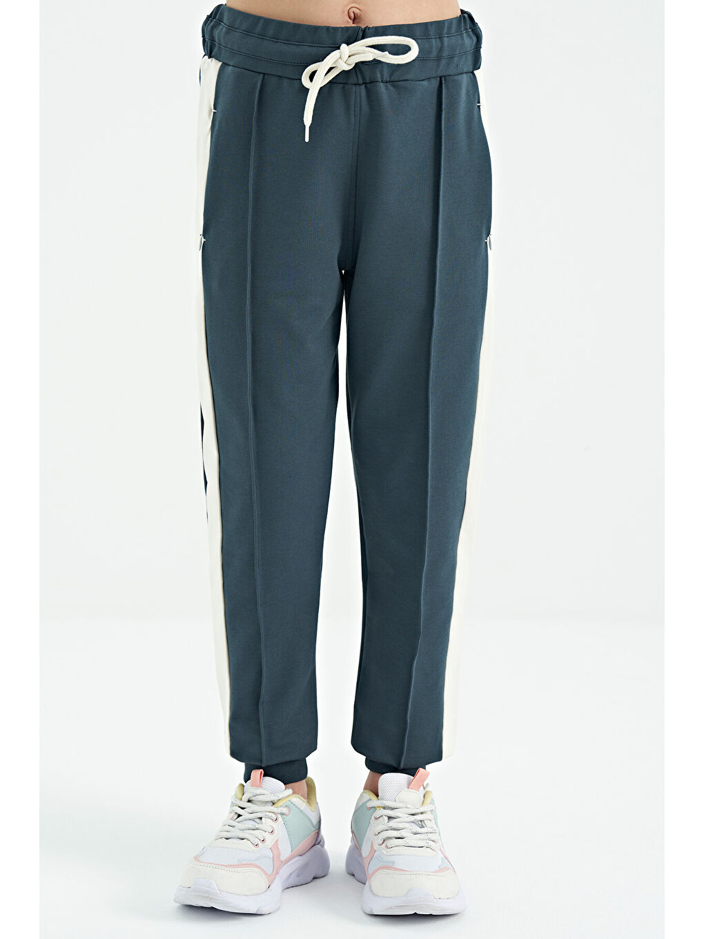 Orman Yeşili Yan Bantlı Gizli Fermuar Cep Detaylı Jogger Kız Çocuk Eşofman Alt - 75122-1