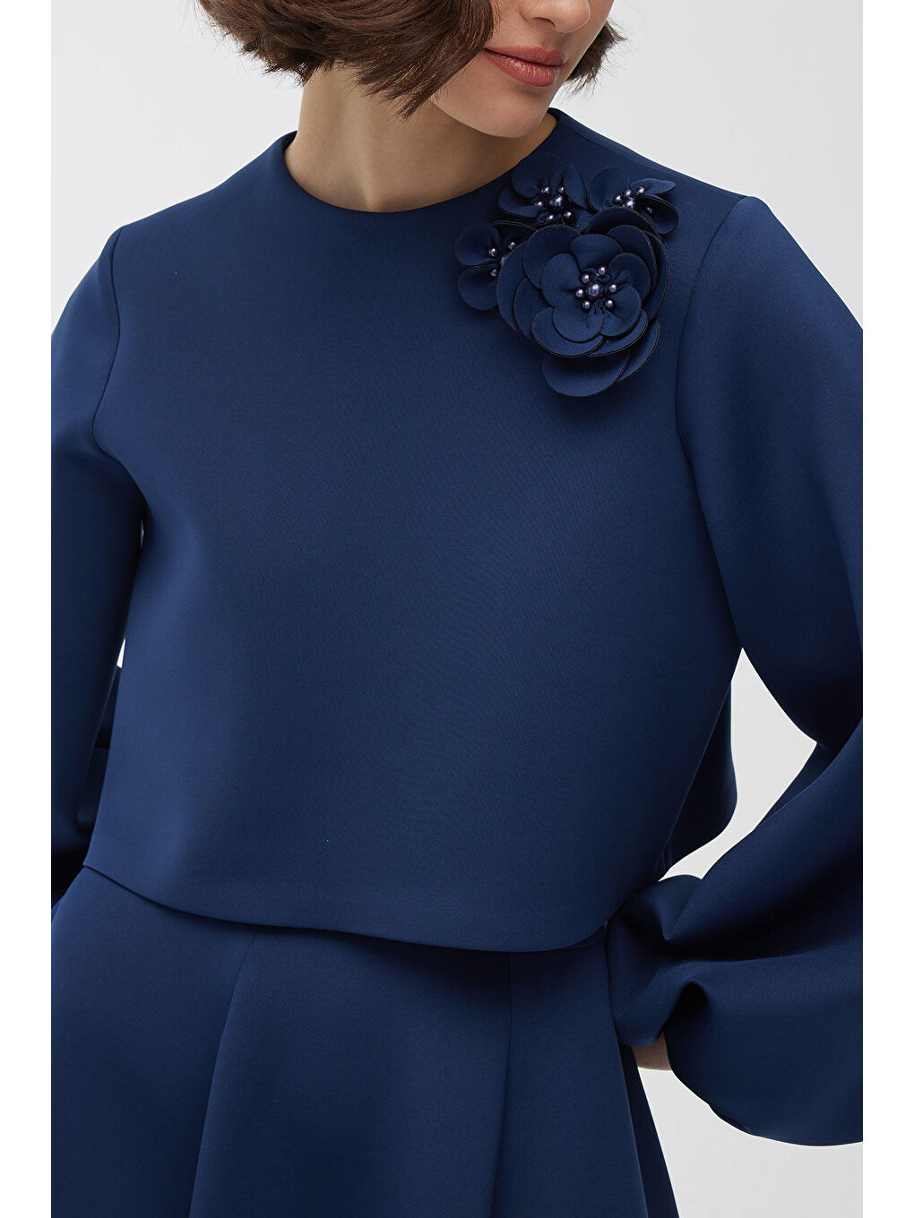 Balon Kol Broşlu Bluz Gece Mavisi-3