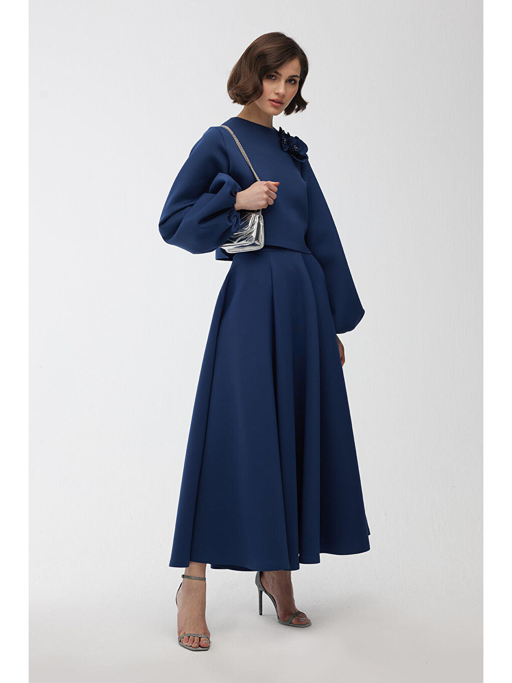 Balon Kol Broşlu Bluz Gece Mavisi-4