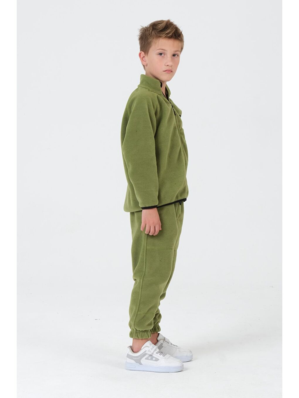 Yeşil Erkek Çocuk Polar Kumaş Takım-2