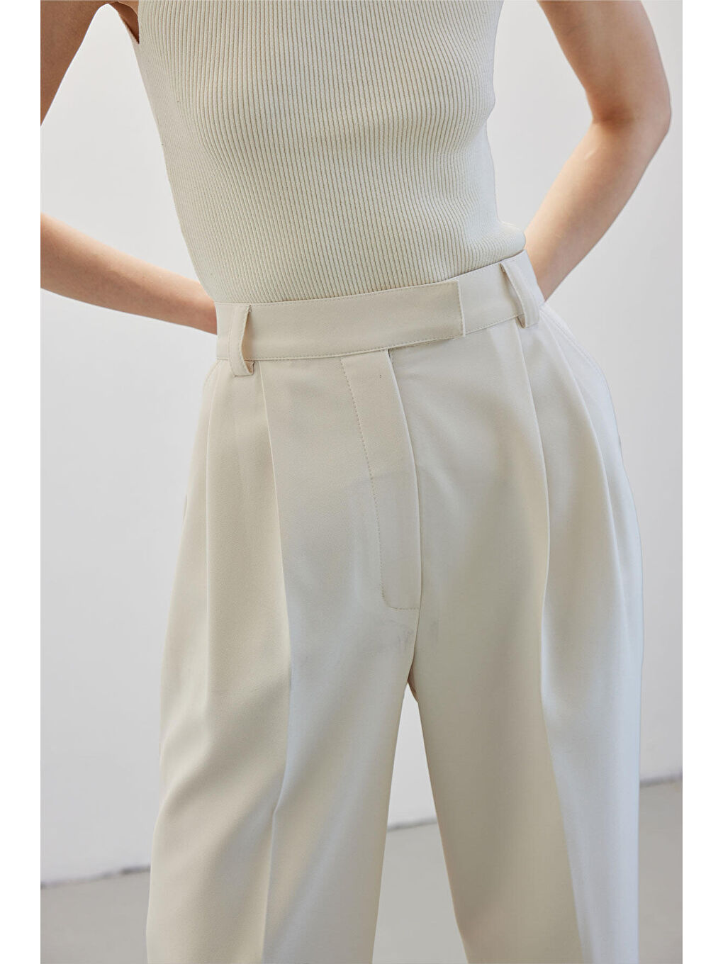 Çift Pileli Palazzo Pantolon Bej-4