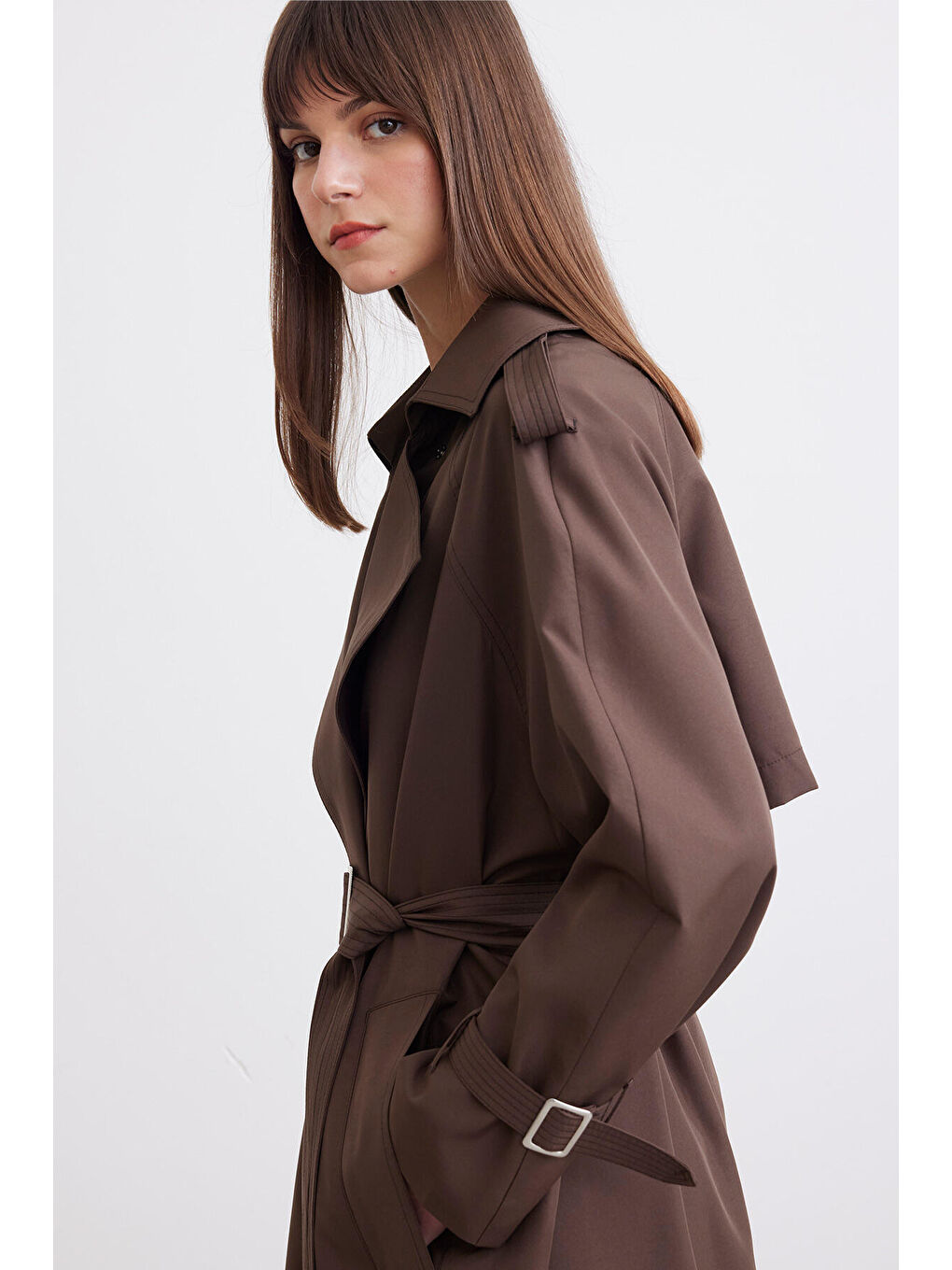 Kahverengi Kemerli Dökümlü Trençkot Acı Kahve-1