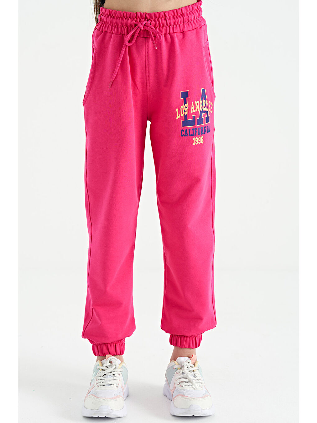 Fuşya Yazı Nakışlı Standart Kalıp Jogger Kız Çocuk Eşofman Alt - 75120