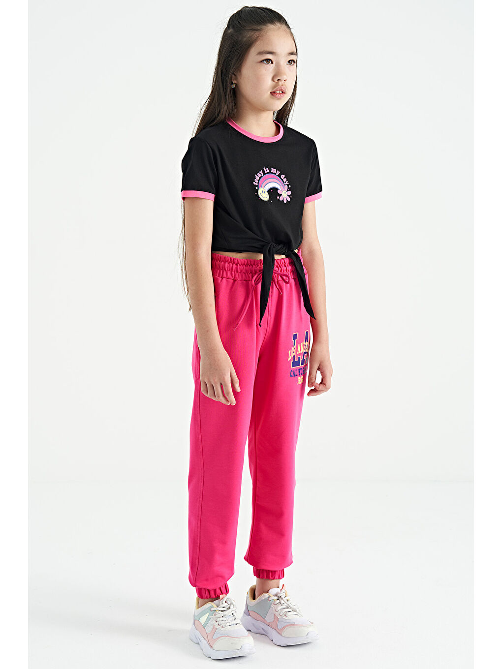 Fuşya Yazı Nakışlı Standart Kalıp Jogger Kız Çocuk Eşofman Alt - 75120-1