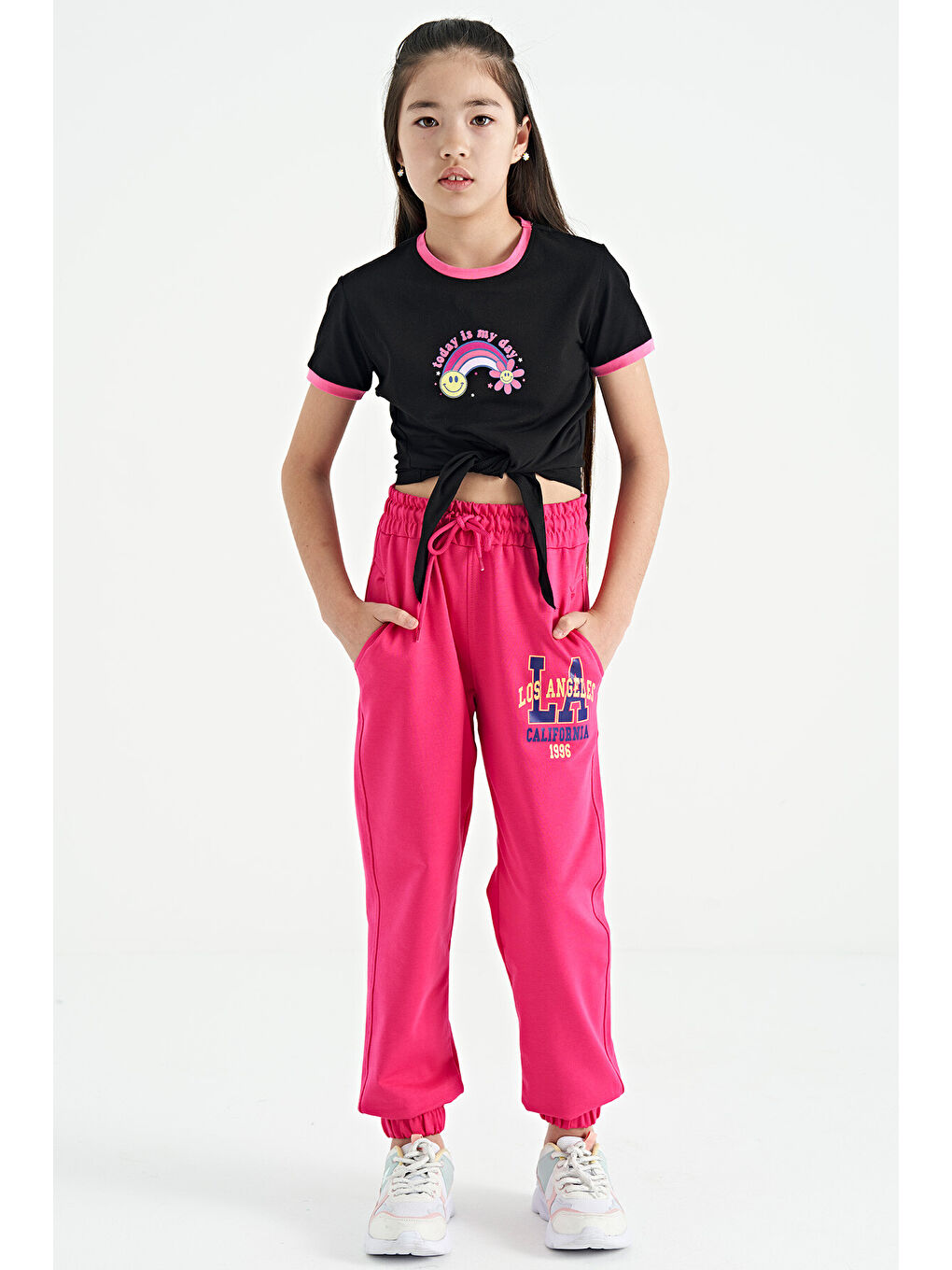 Fuşya Yazı Nakışlı Standart Kalıp Jogger Kız Çocuk Eşofman Alt - 75120-3