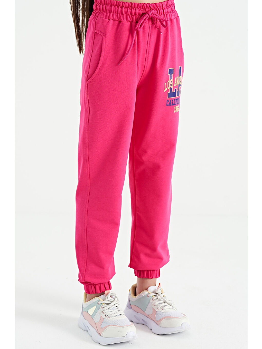 Fuşya Yazı Nakışlı Standart Kalıp Jogger Kız Çocuk Eşofman Alt - 75120-4