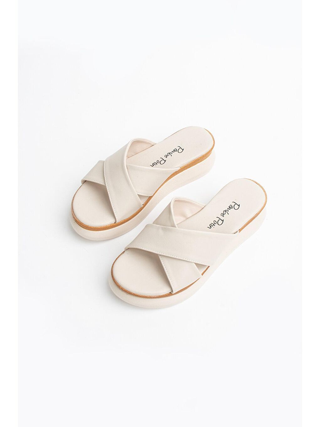 Bej Çapraz Bant Comfort Taban Kadın Terlik 020-5006-23-1