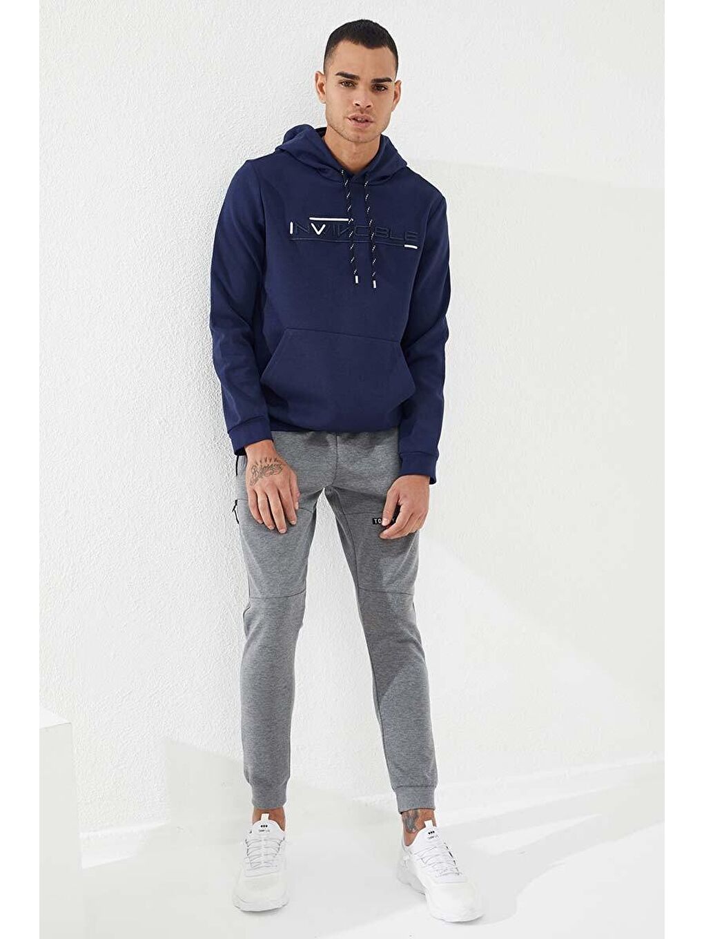 TOMMYLIFE İndigo Kanguru Cep Standart Kalıp Kapüşonlu Erkek Sweatshirt - 87883 - 3