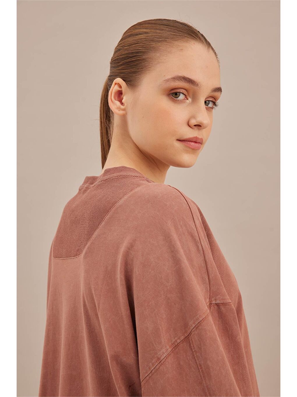 Pembe Soluk Efektli Oversize Sweatshırt Gül Kurusu-3