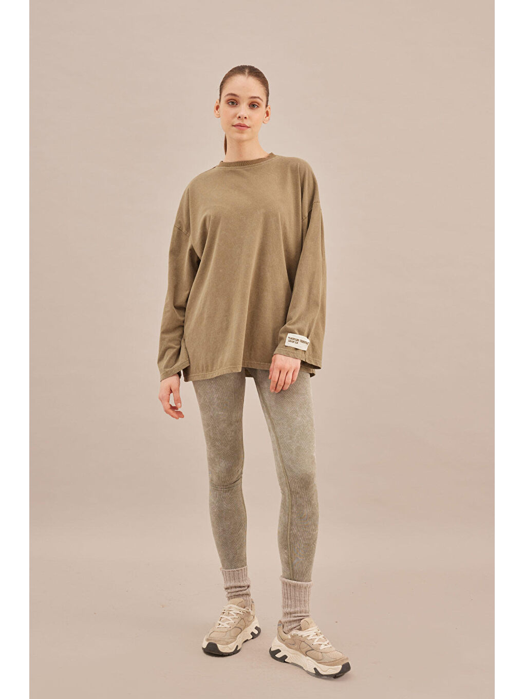 Soluk Efektli Oversize Sweatshırt Haki-5