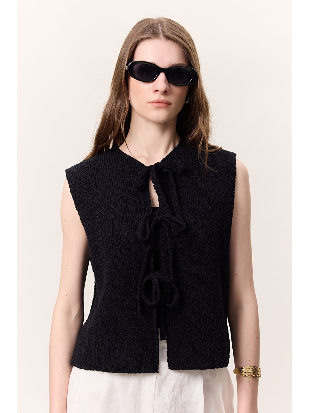 Bağcıklı Triko Yelek Siyah-1