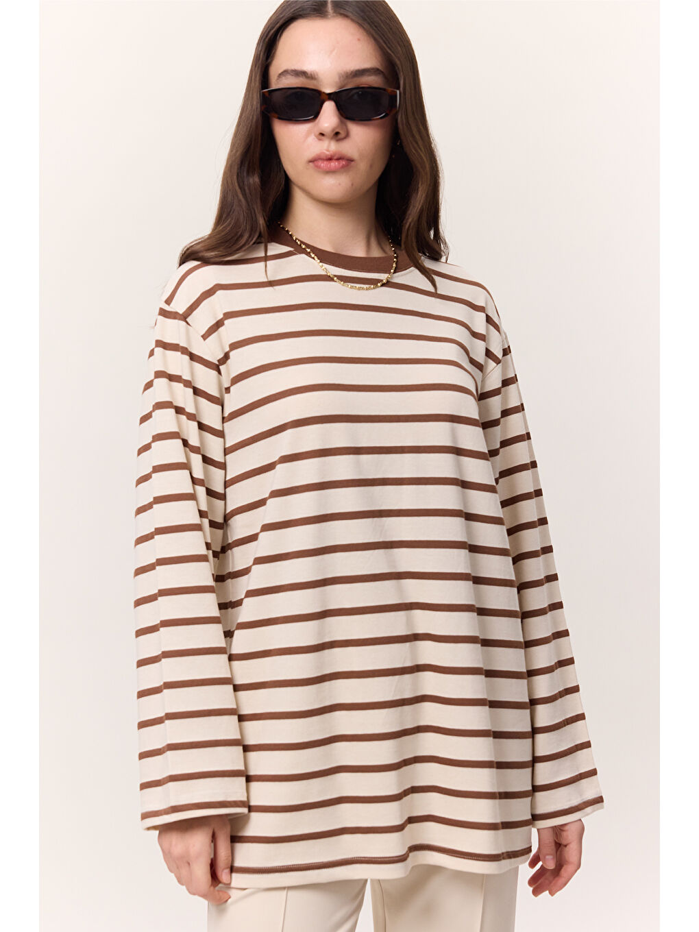 Çizgili Uzun Kollu Oversıze Tshırt Kahverengi-2