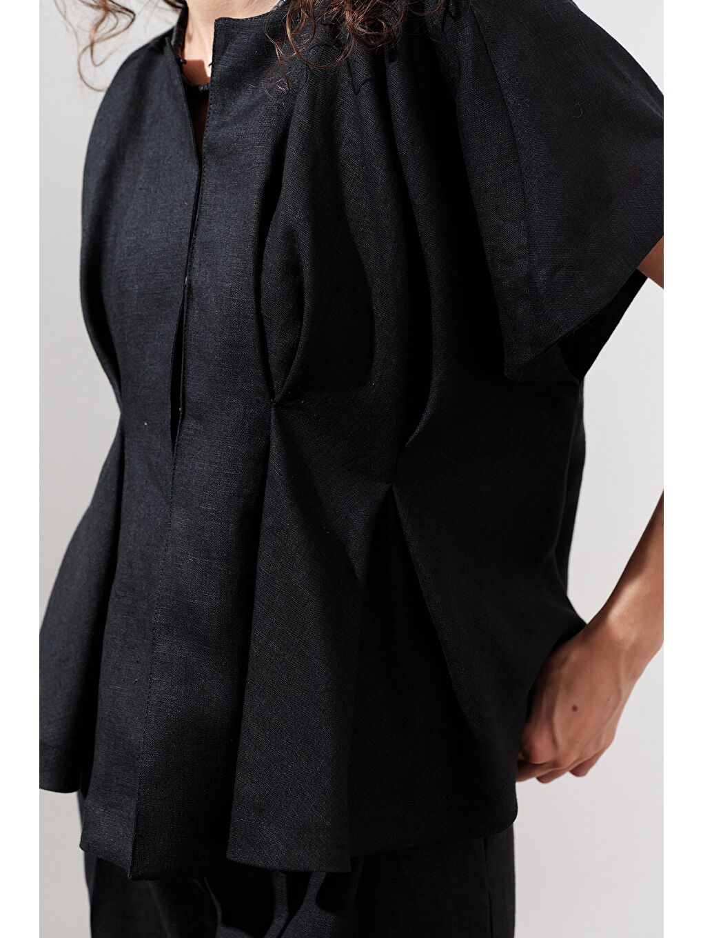 Keten Pile Detaylı Yelek Siyah-3