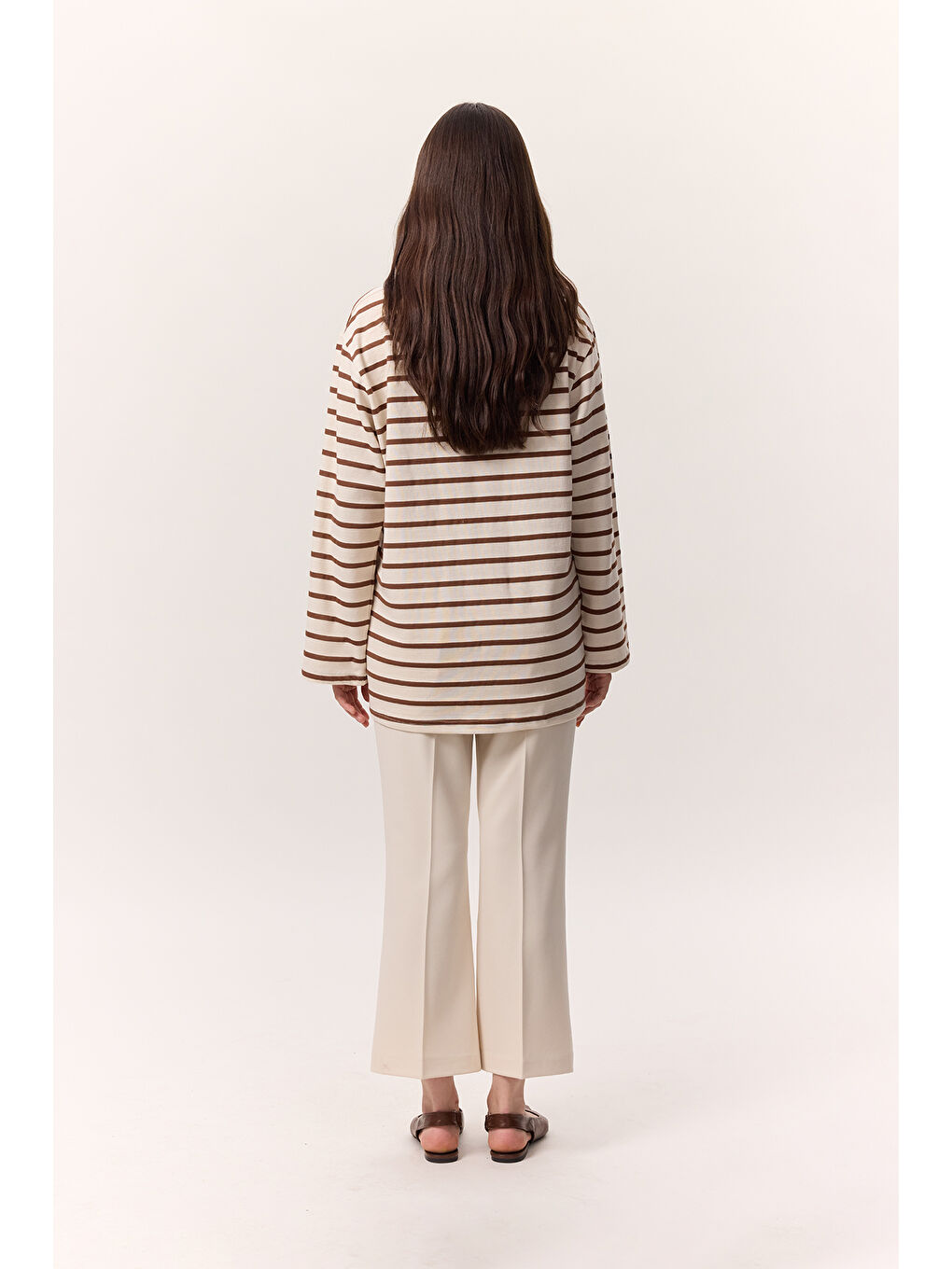 Çizgili Uzun Kollu Oversıze Tshırt Kahverengi-5