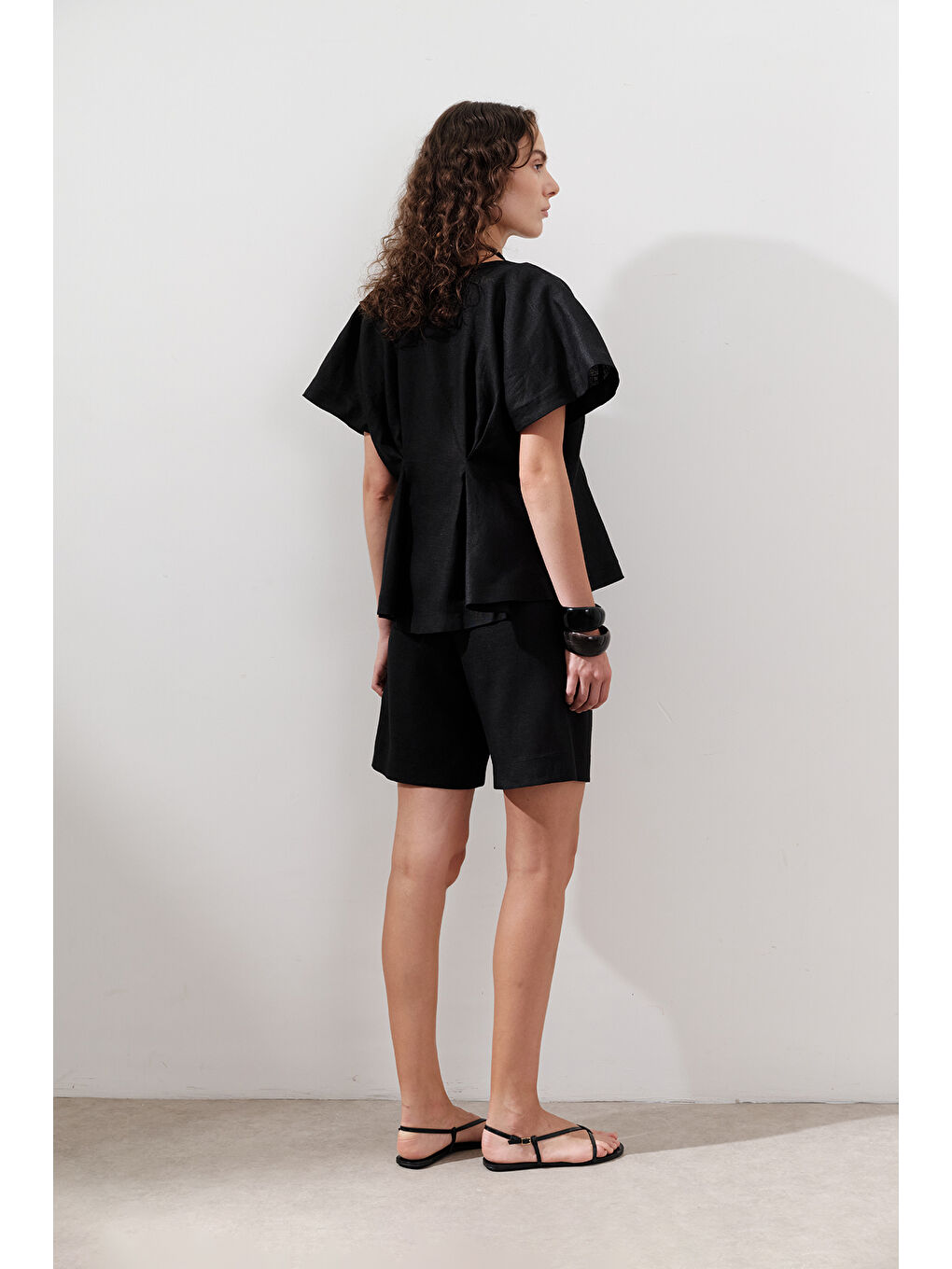 Keten Pile Detaylı Yelek Siyah-5