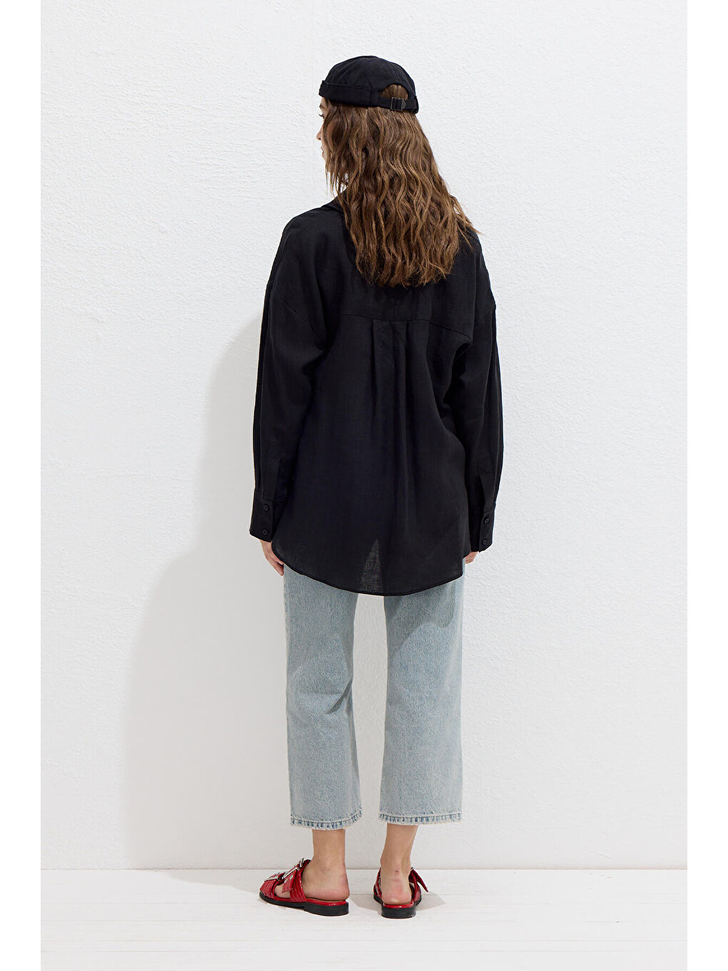İnce Keten Oversize Gömlek Siyah-5