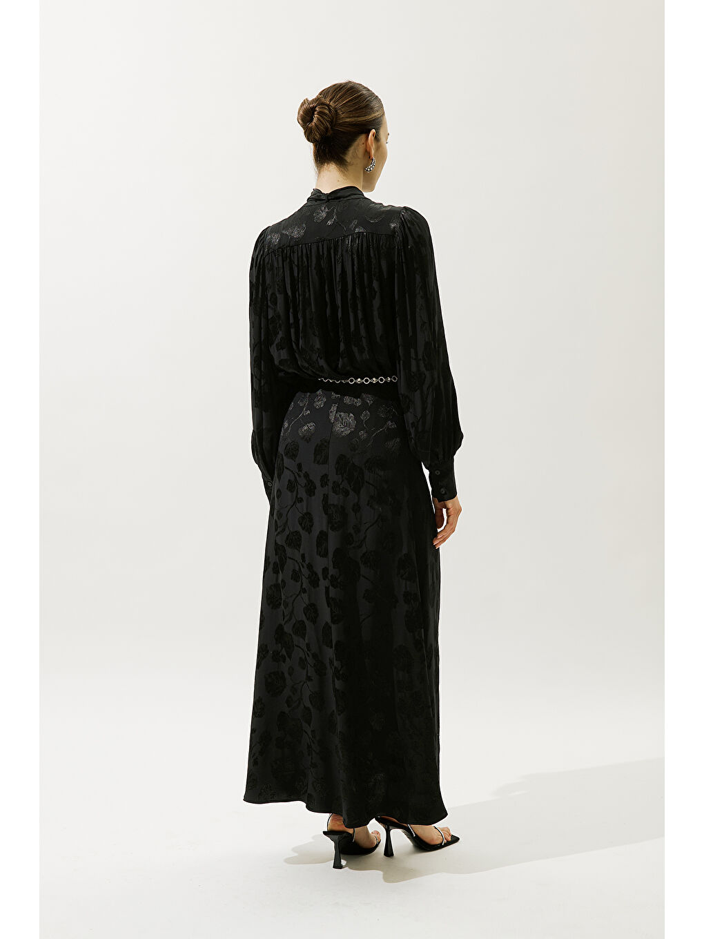 Jakarlı Saten Etek Siyah-6