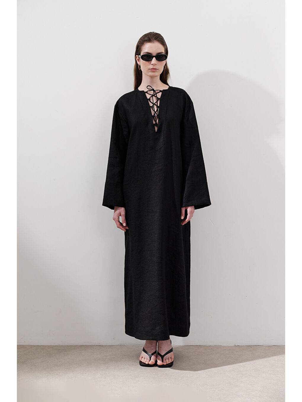 Keten Bağlama Detaylı Elbise Siyah-6
