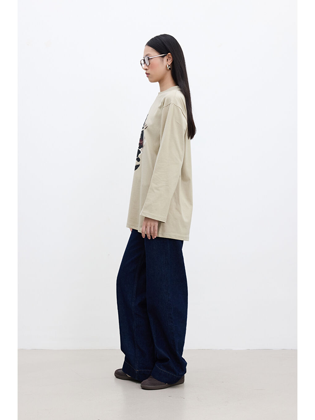 Oversıze Uzun Kol Baskılı Tshırt Bej-5