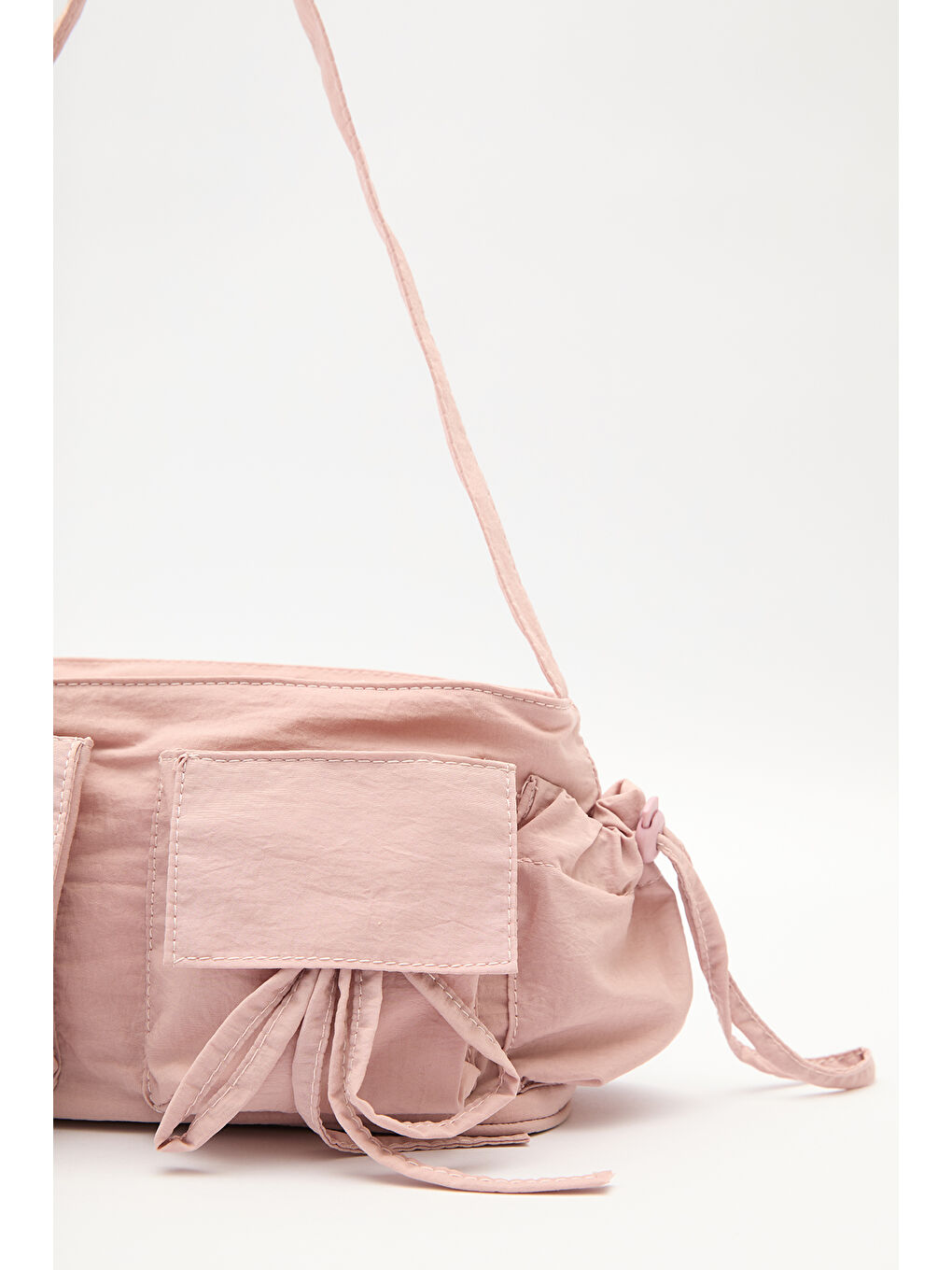 Cep Detaylı Bağcıklı Çanta Pembe-4
