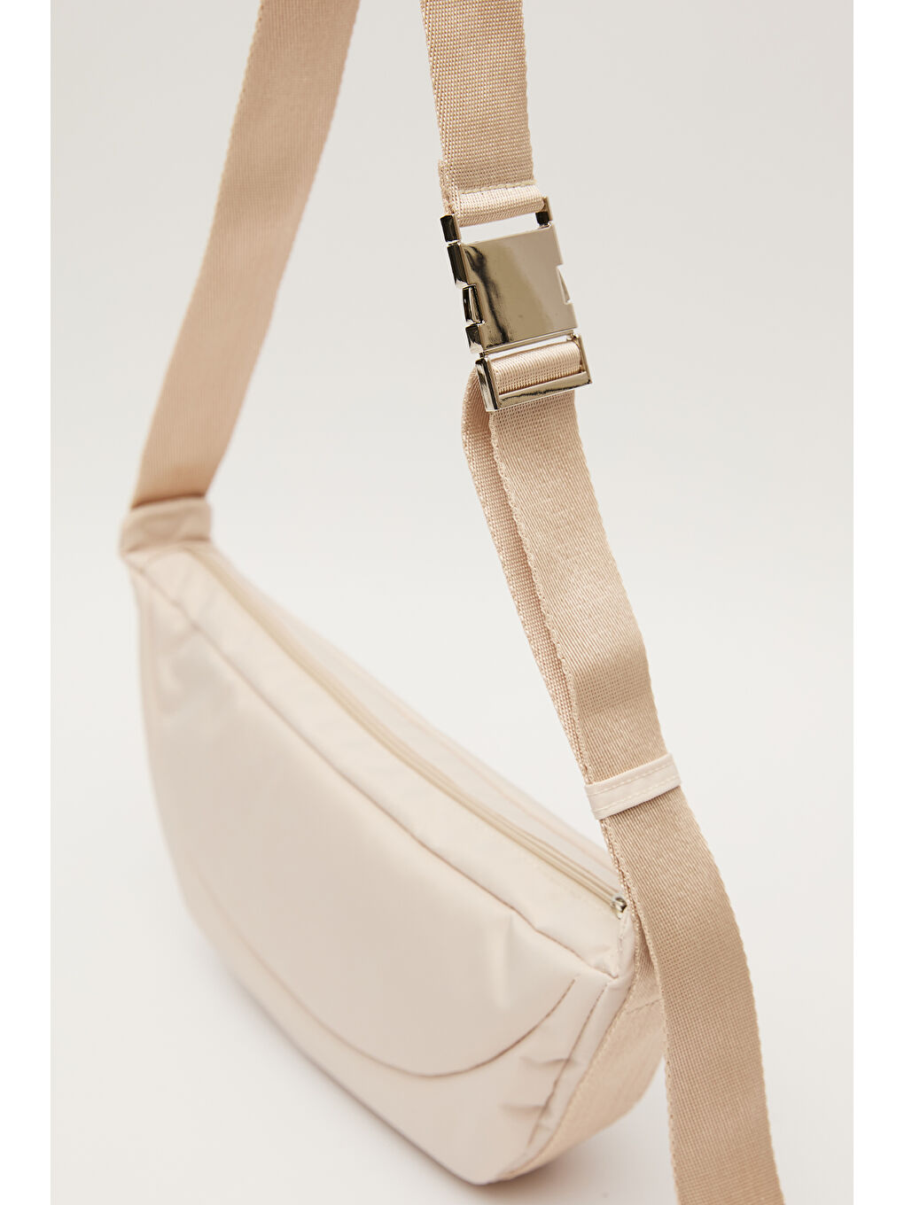 Lexa Metal Tokalı Çapraz Çanta Bej-3