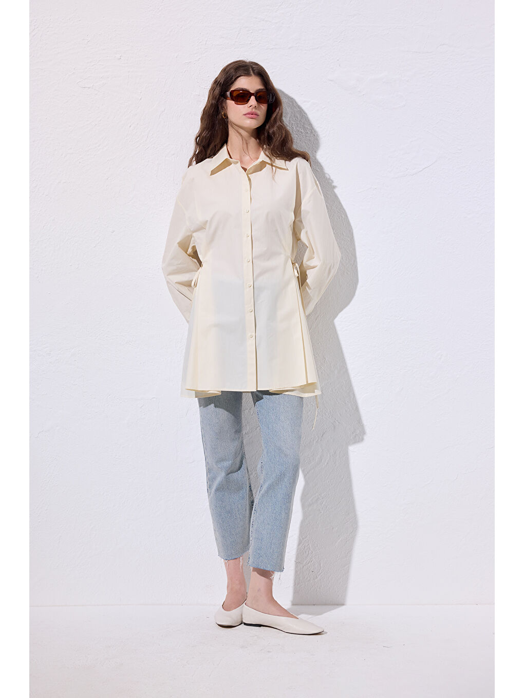 Bej Bağlama Detaylı Gömlek Vanilya