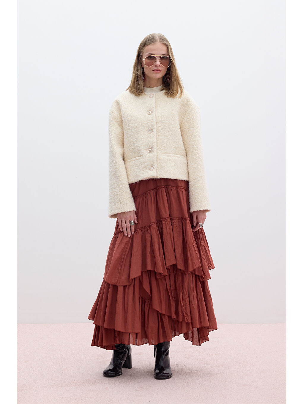 Kalın Kaşe Cepli Kısa Kaban Bej-3