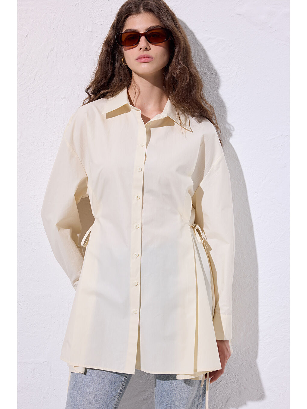 Bej Bağlama Detaylı Gömlek Vanilya-1