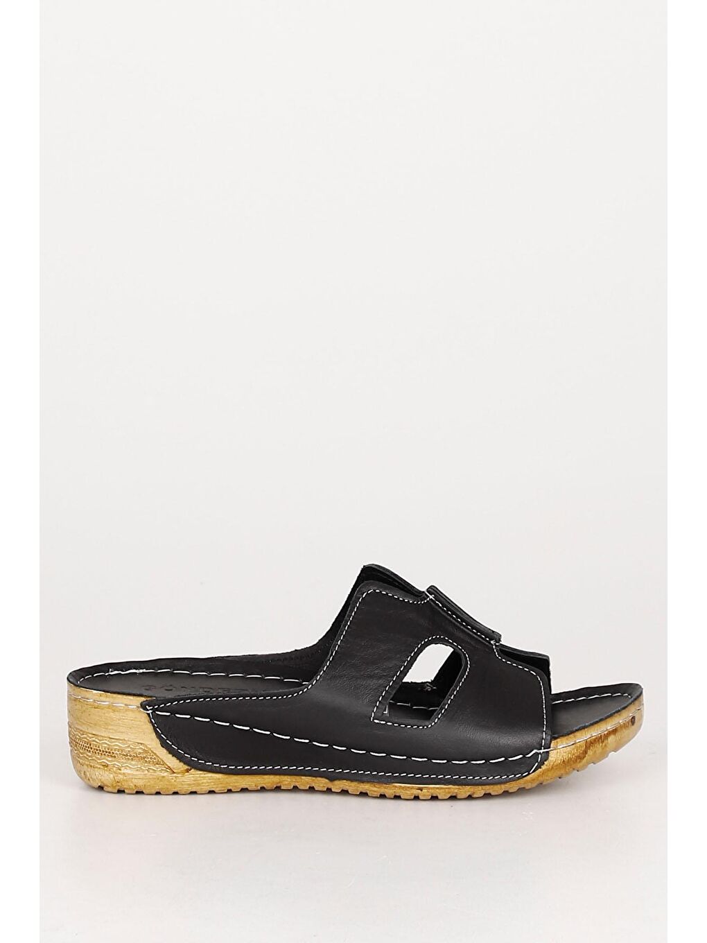 Siyah Hakiki Dolgu Tabanlı Deri Kadın Terlik 42615-3