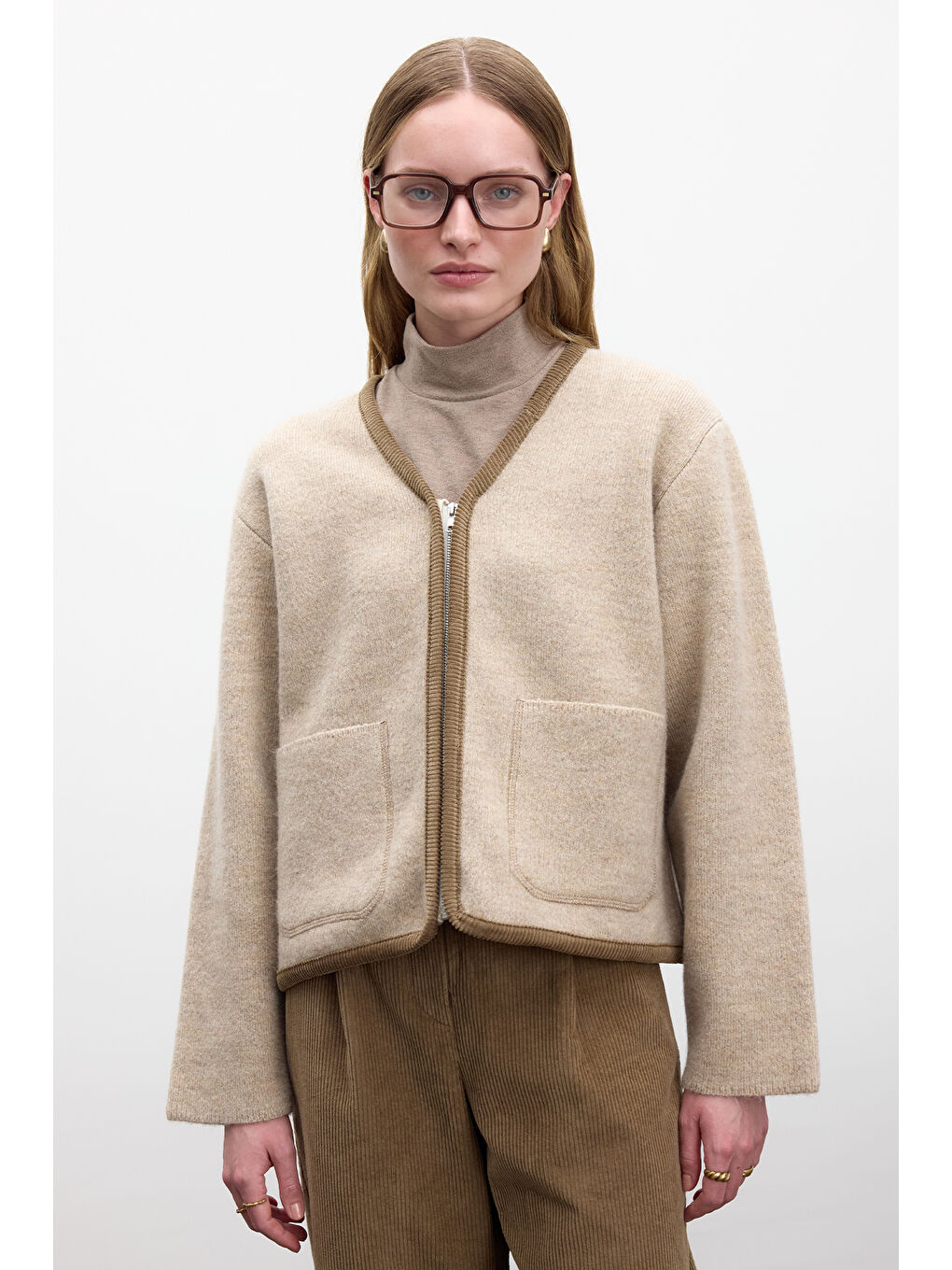 Düz Örgü Fermuarlı Triko Hırka Bej-2