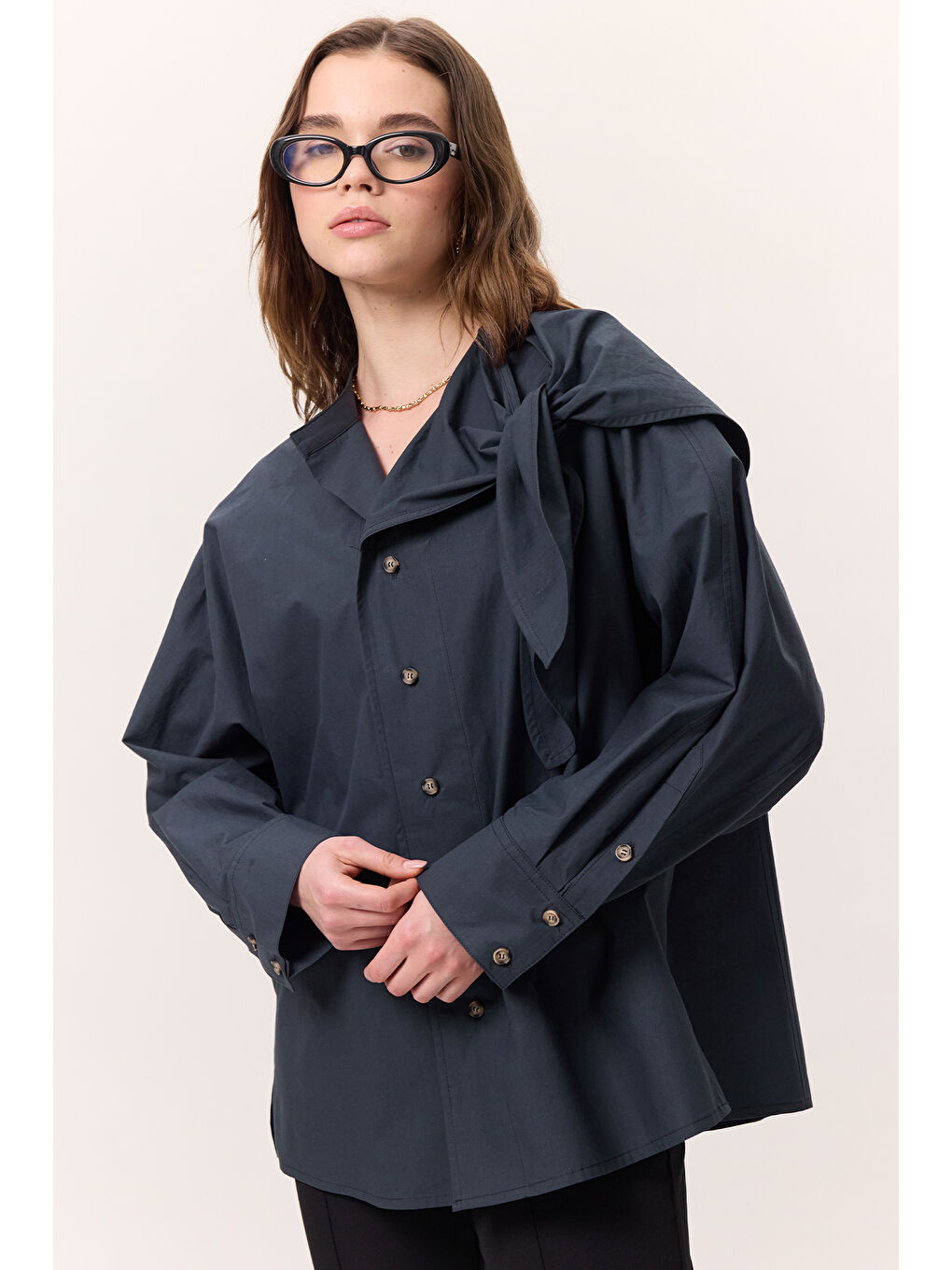 Bağlamalı Detaylı Tasarım Gömlek Lacivert-6