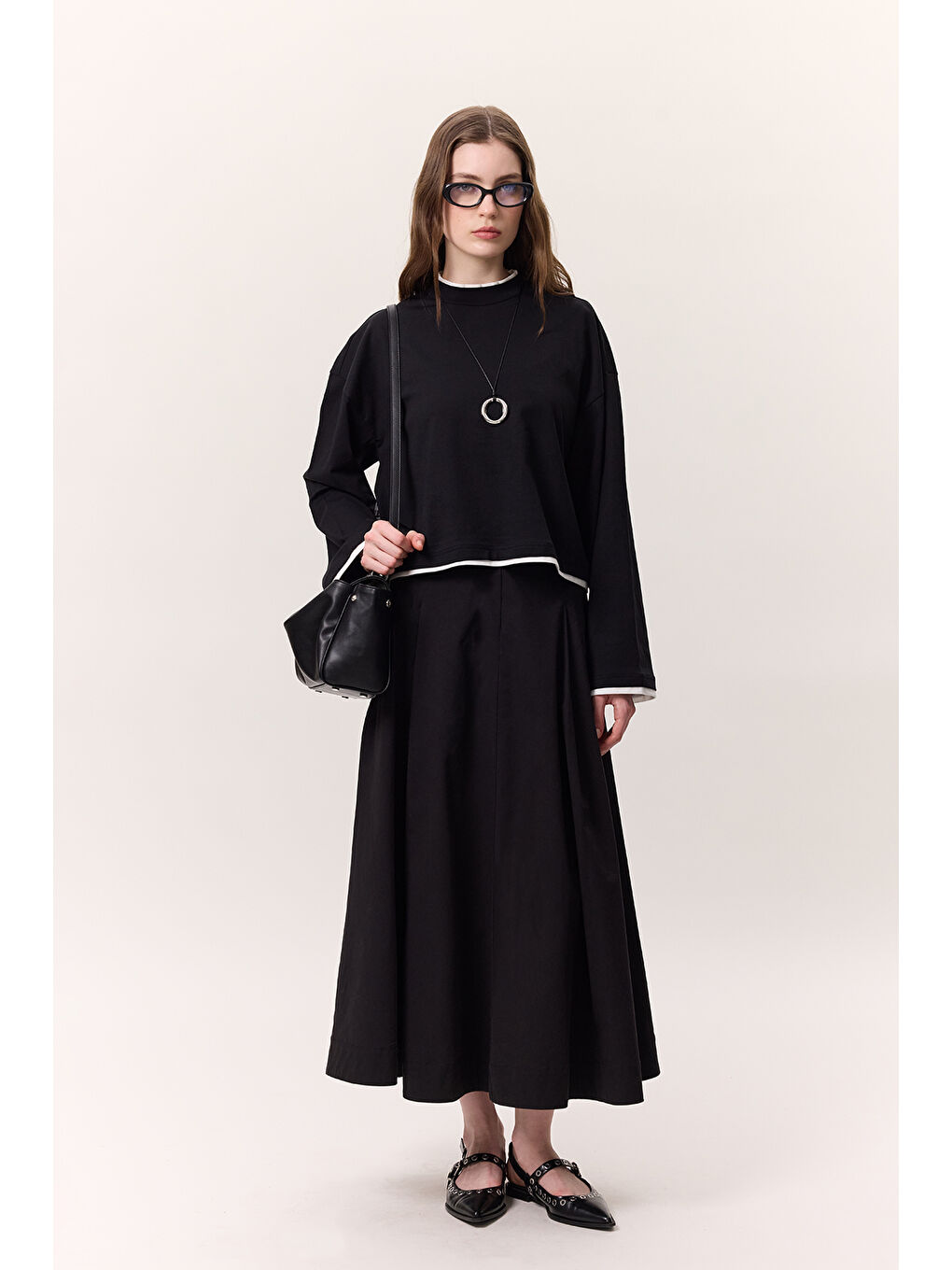 Cep Detaylı Geniş Etek Siyah