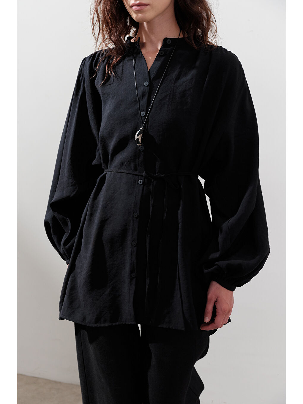 Lyocell Büzgülü Tunik Siyah-3