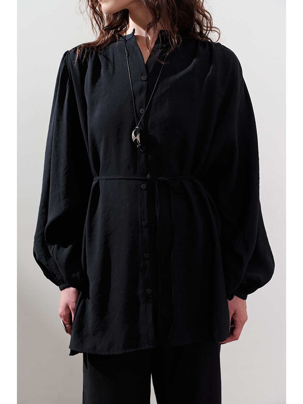 Lyocell Büzgülü Tunik Siyah-4