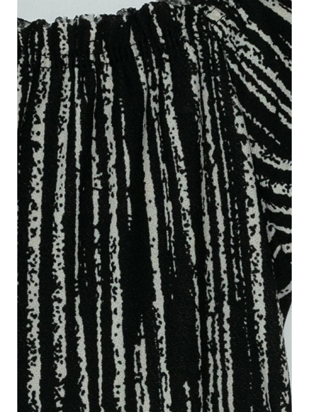 Siyah Lastikli Yaka Kuşaklı Çizgili Kız Çocuk Tulum-2