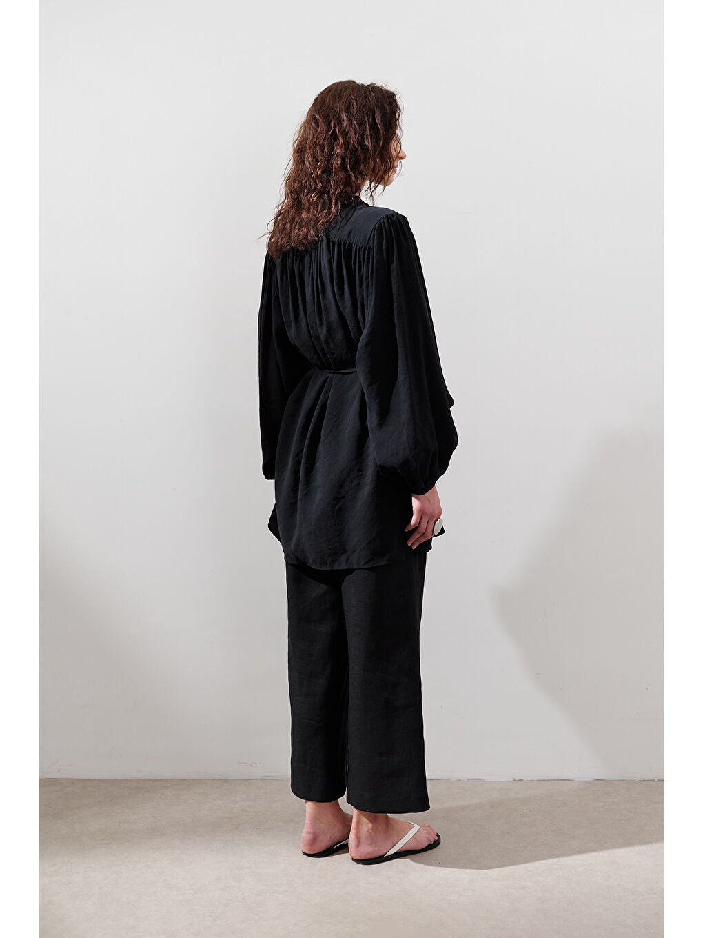 Lyocell Büzgülü Tunik Siyah-5